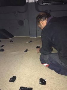 ARAÇ İÇİ KAPLAMA MİNİBÜS MİDİBÜS KAMYONET PANELVAN GİBİ ARAÇLARA çeta alüminyumla araç içi kaplama ali acar usta 05389606235